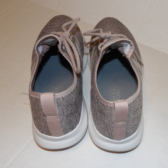 New Balance Running Course Women's Shoes Size 8 1/2 with box - Picture 4 of 8